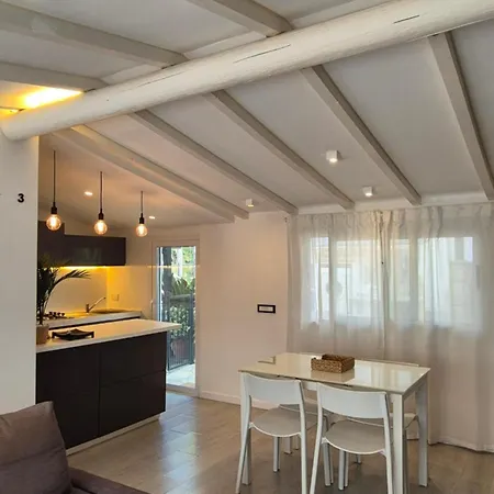 Holiday home Piccola Casa Con Giardino