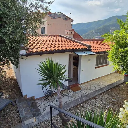 펜션 Piccola Casa Con Giardino 산레모