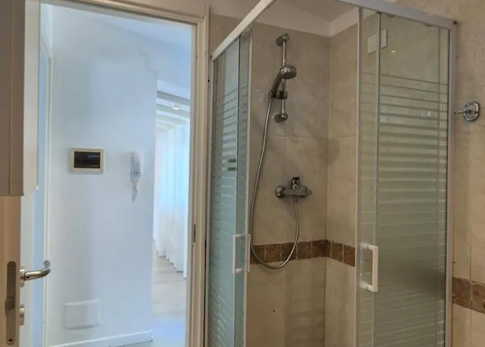 Piccola Casa Con Giardino San Remo